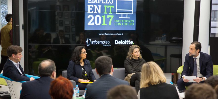 Presentación de la Guía de Empleo en IT 2017: profesiones con futuro