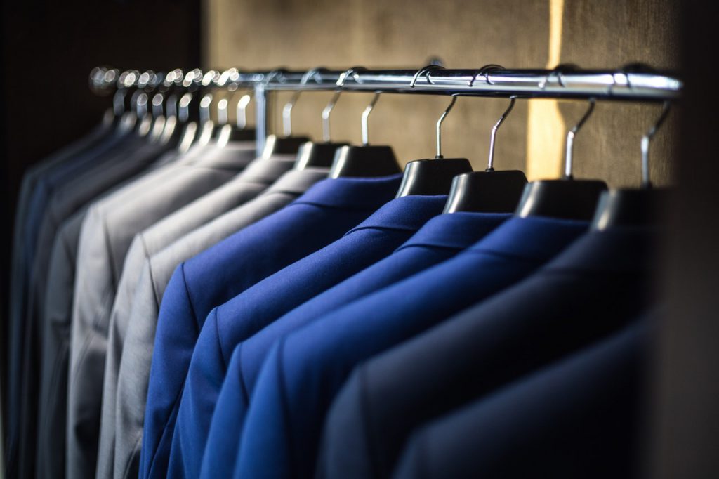 ¿Puede la empresa imponer un código de vestuario a sus trabajadores?