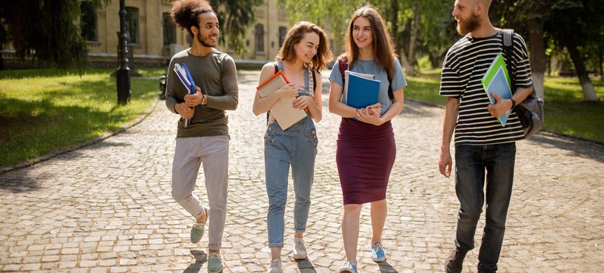 ¿Afecta la elección de colegio a tu futuro profesional?