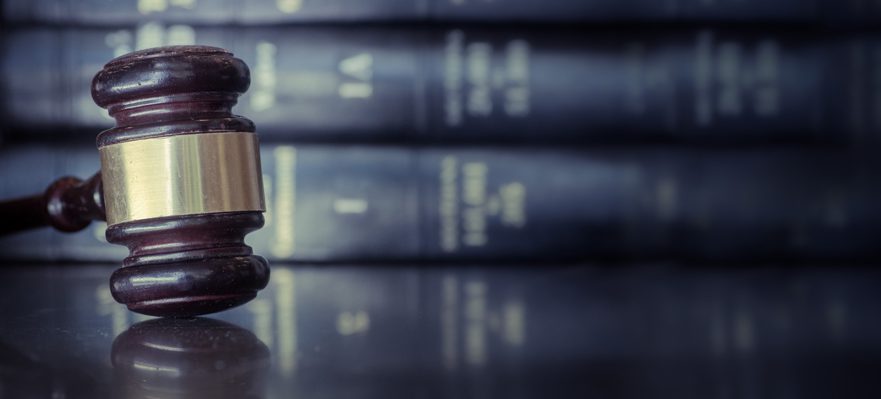 Derogado contrato de apoyo a emprendedores