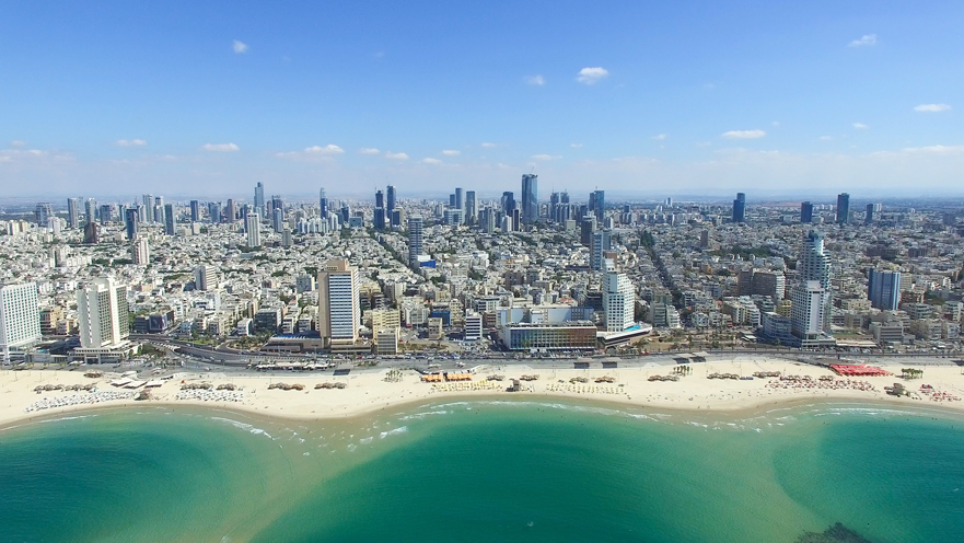 Panorámica de Tel Aviv, uno de los principales destinos para trabajar en Israel