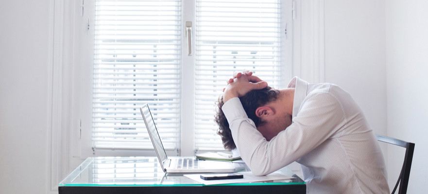 Empleado que sufre bossing