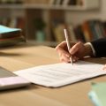 Ideas para redactar una carta de renuncia voluntaria asertiva