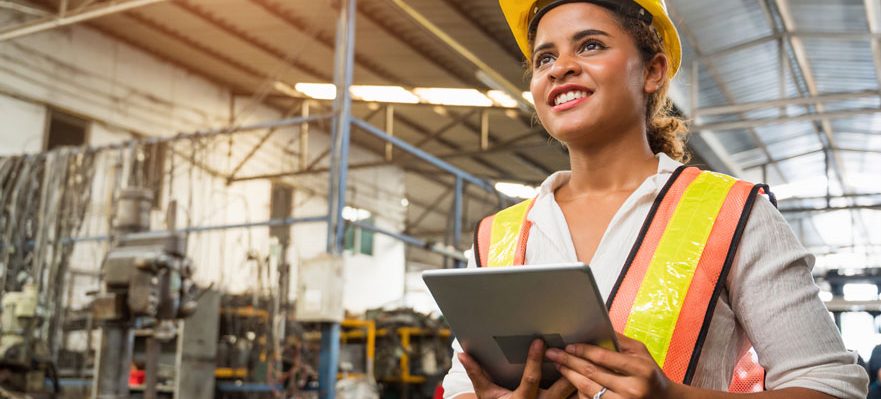 Contratada en junio que mejora los datos de paro