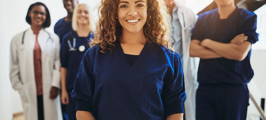 Empleada que ha potenciado su excelencia en el trabajo