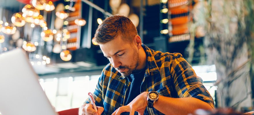 Autónomo beneficiándose del programa Endita