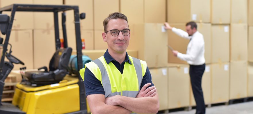 Trabajador del sector Servicios, el que más empleo ha generado según la EPA del tercer trimestre