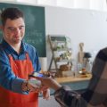 En España el 33% de las personas con discapacidad están en riesgo de pobreza o exclusión social