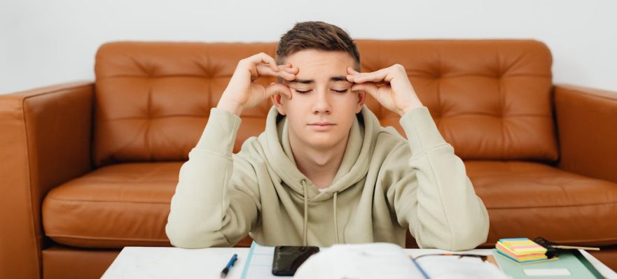 Candidato aprendiendo a gestionar la presión de su entorno