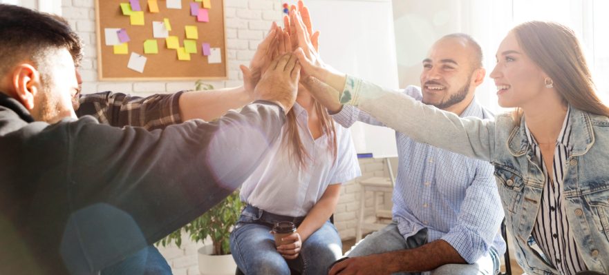 El trabajo en equipo es una de las competencias transversales mas requeridas