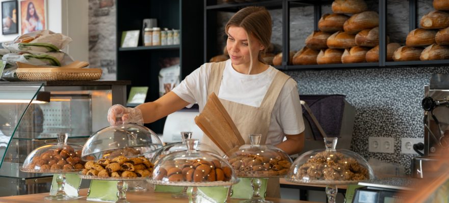 Mujeres y jóvenes los colectivos más afectados por el paro en enero